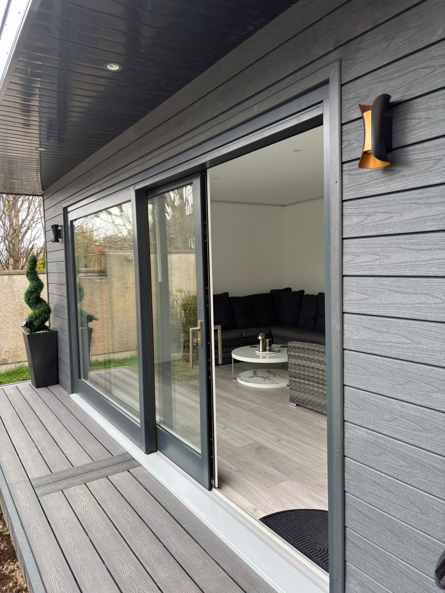 Ashwood garden room build
