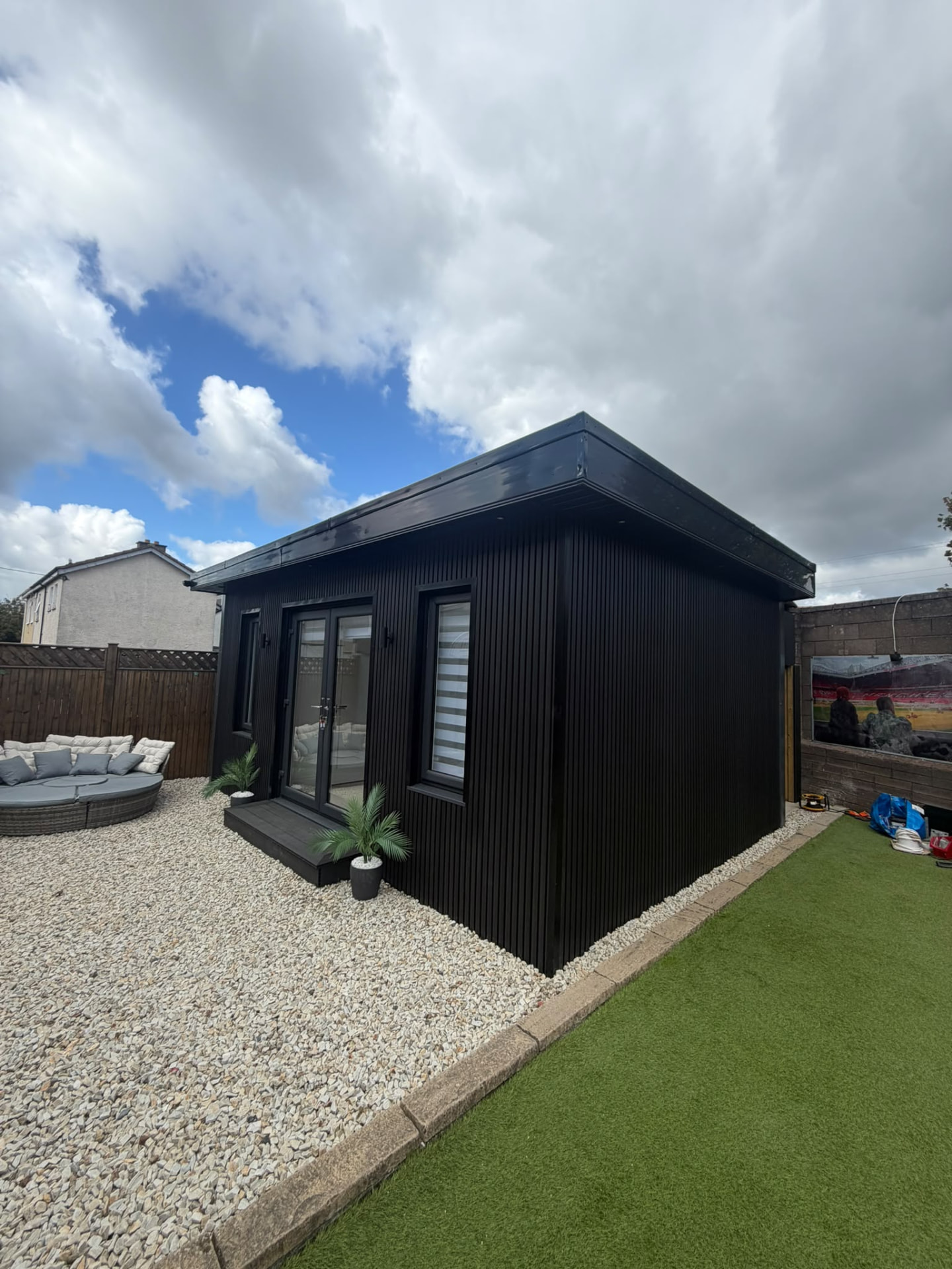 Salon build