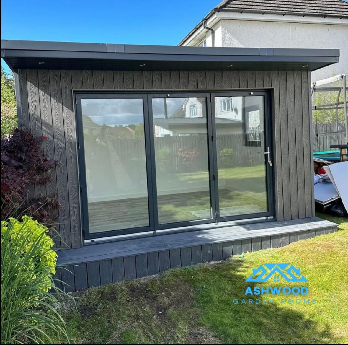 Ashwood garden room build