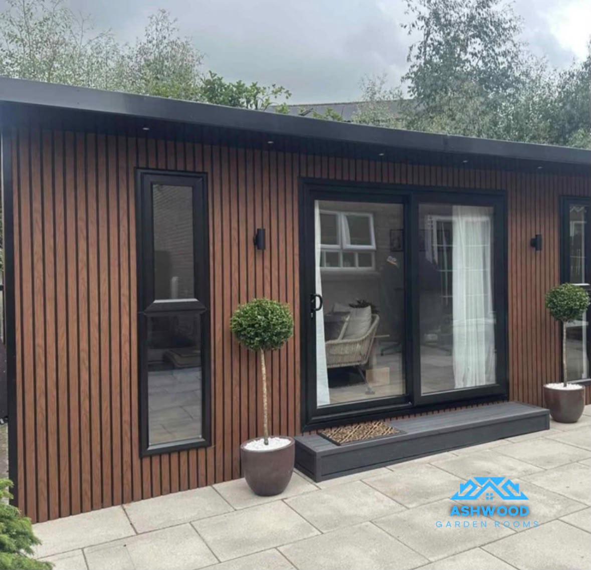 Ashwood garden room build